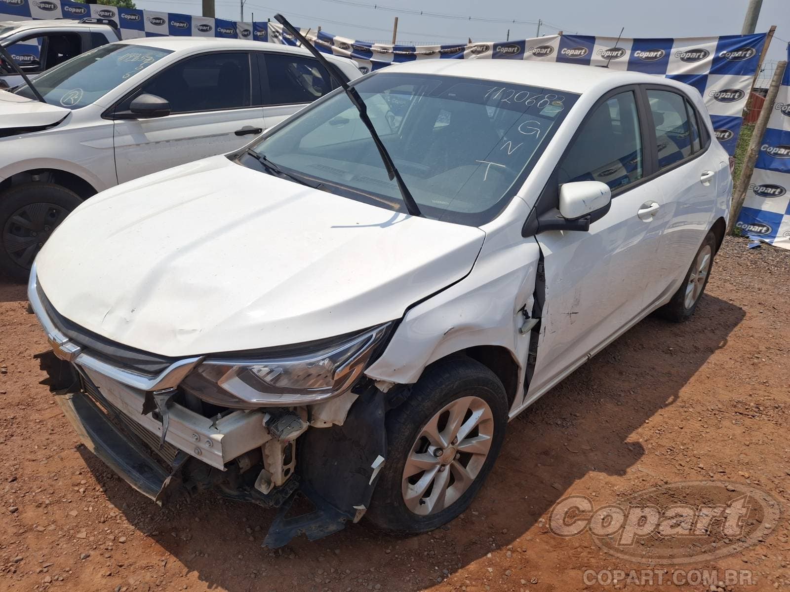Chevrolet Onix 2020 — foto 2