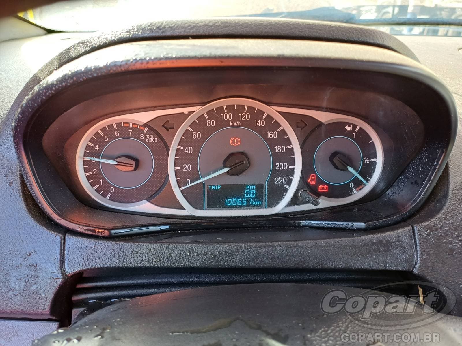 Ford KA 2015 — foto 8