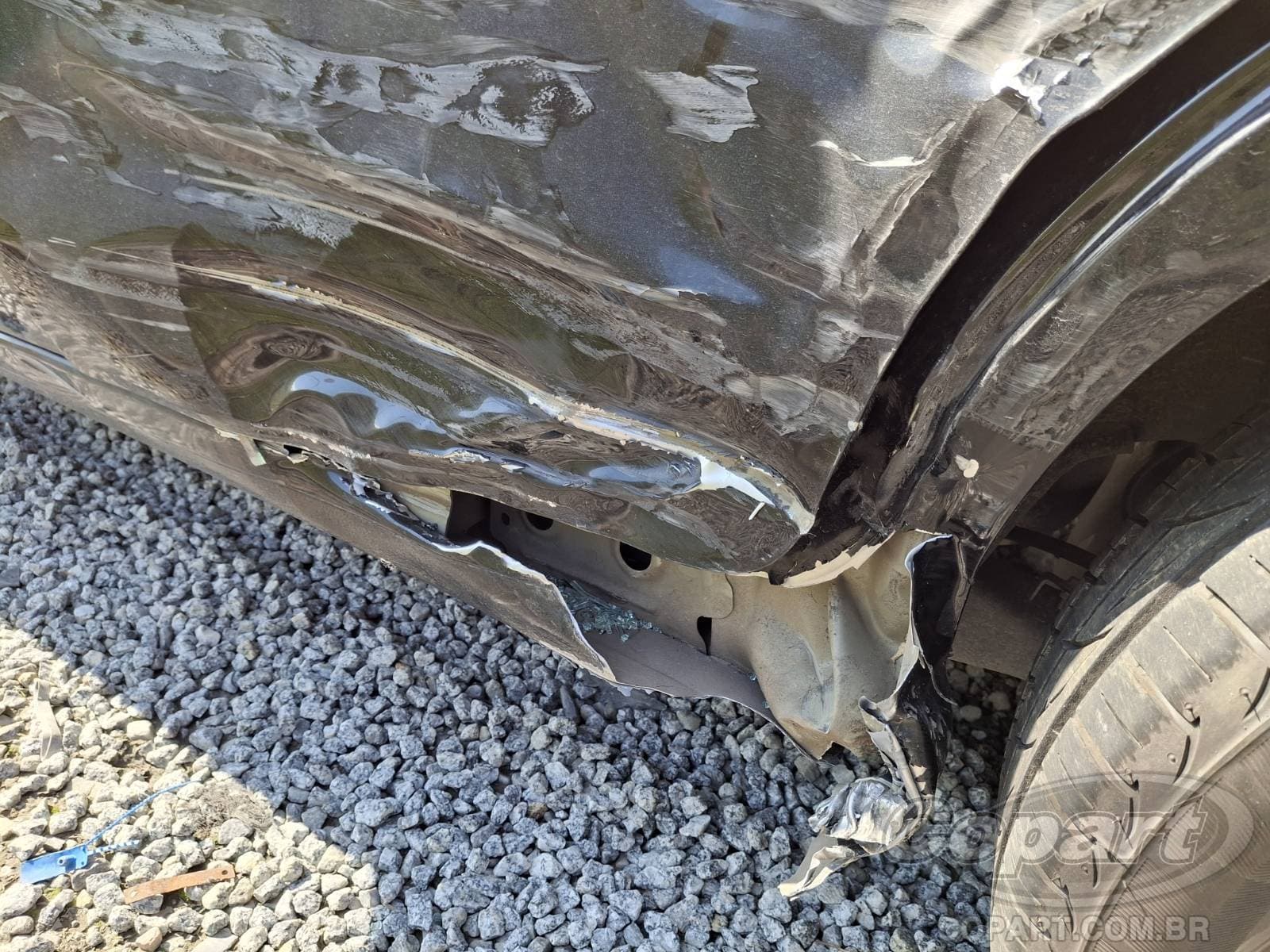 Nissan March 2016 — foto 12