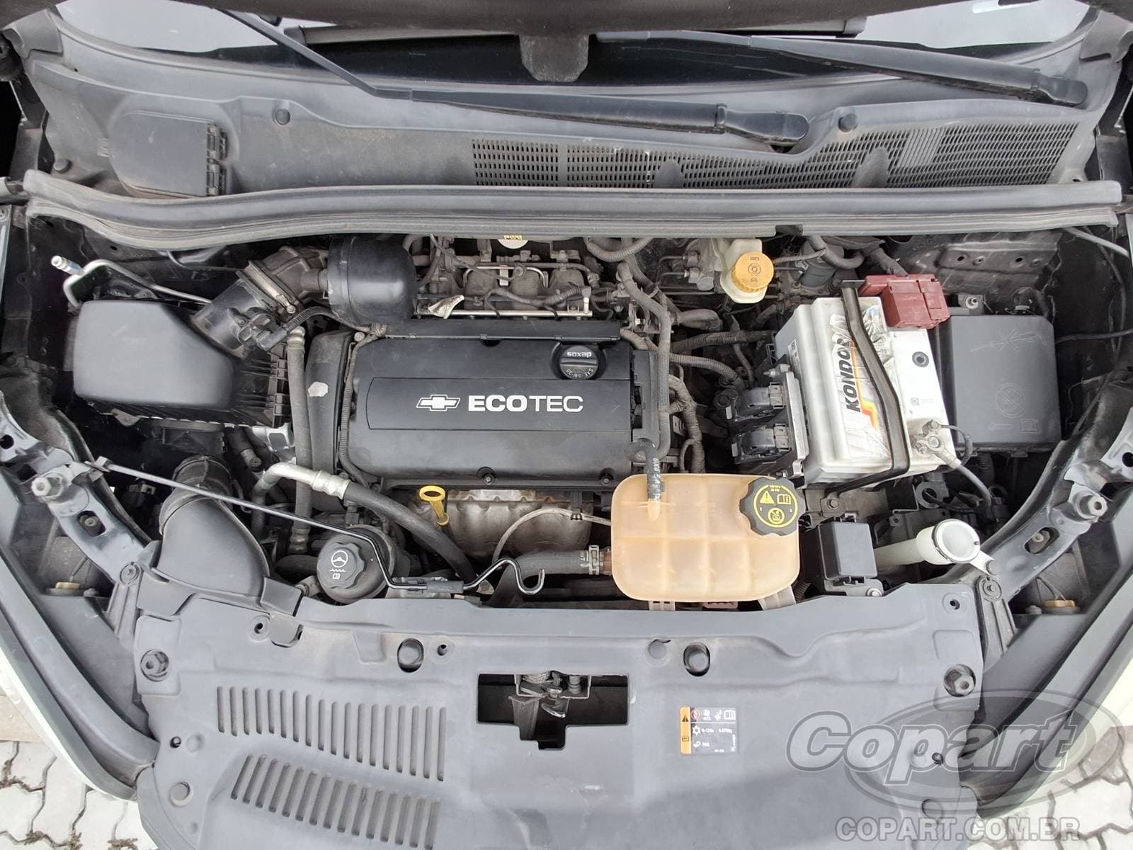 Chevrolet Tracker 2015 — foto 7
