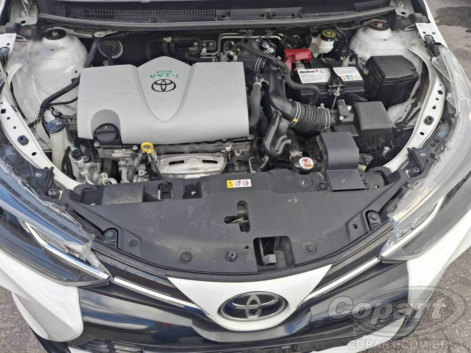 Toyota Yaris Seda 2024 — foto 7