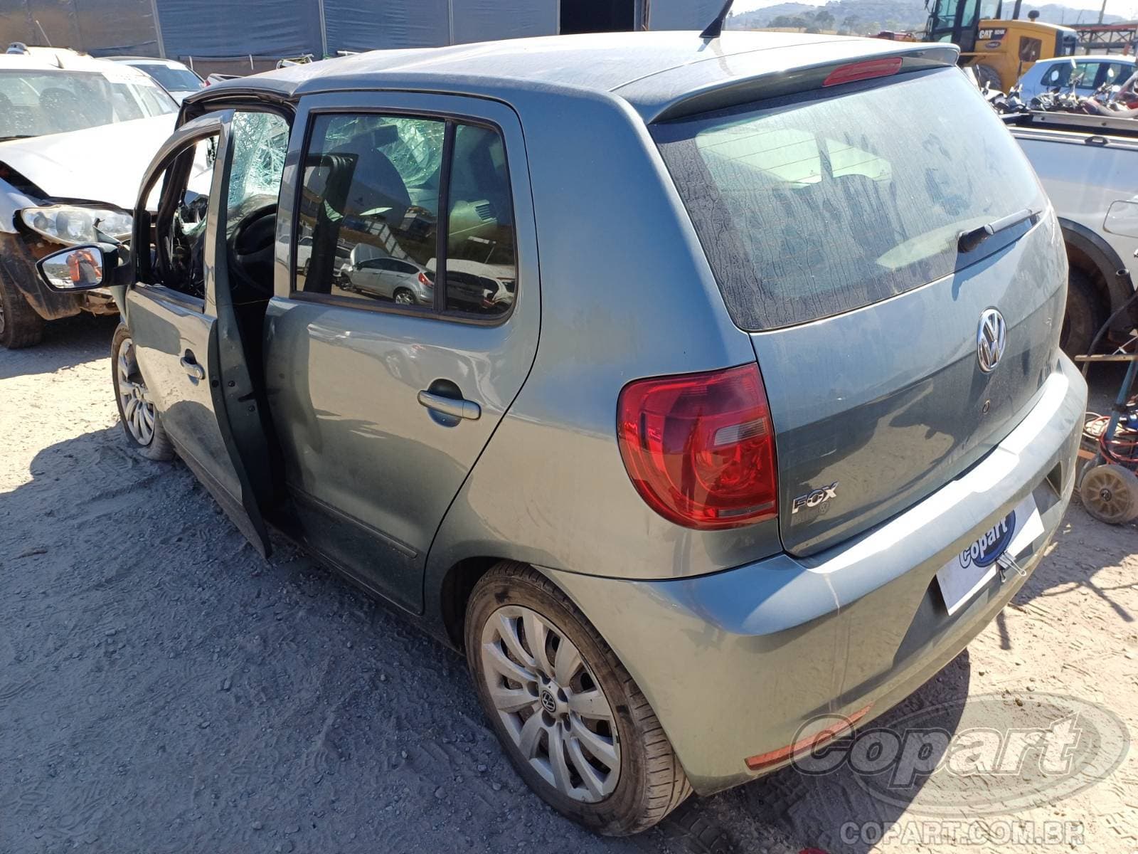 Volkswagen FOX 2011 — foto 3