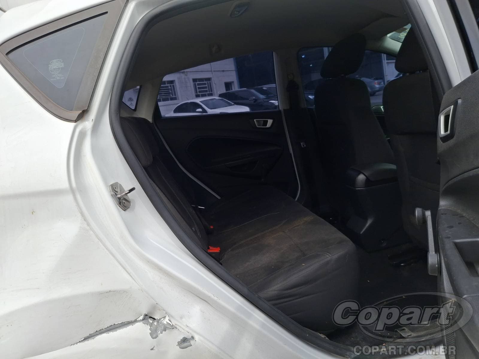 Ford Fiesta 2017 — foto 6