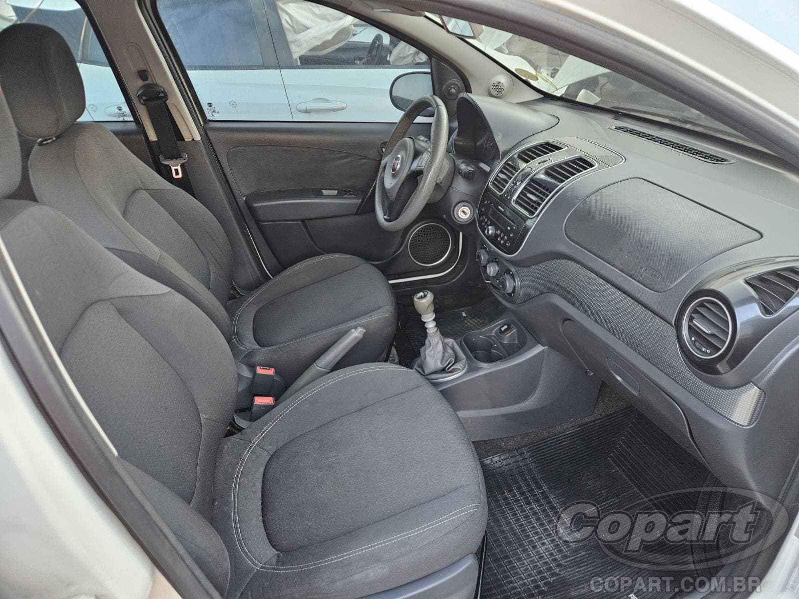 Fiat Grand Siena 2013 — foto 5