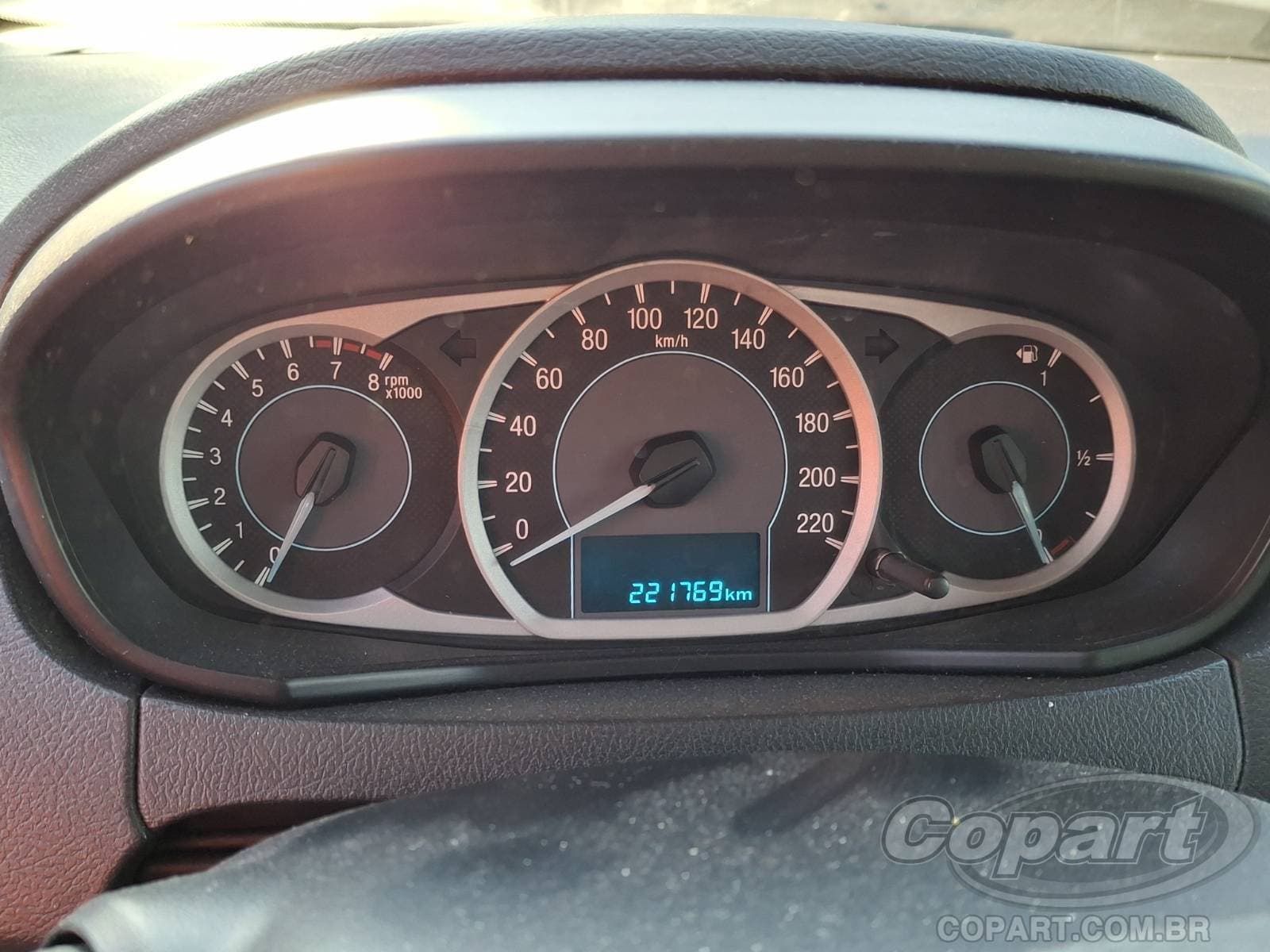 Ford KA 2015 — foto 8