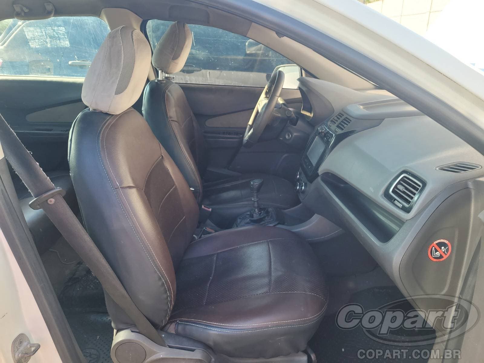 Chevrolet Cobalt 2015 — foto 5