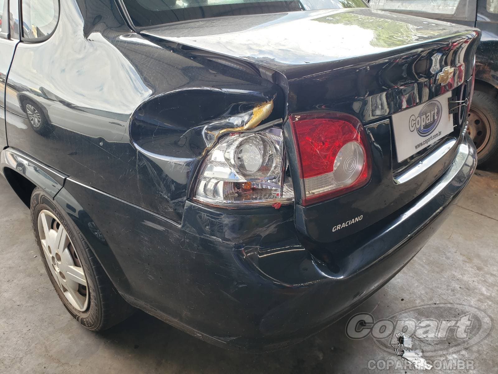 Chevrolet Classic 2015 — foto 13