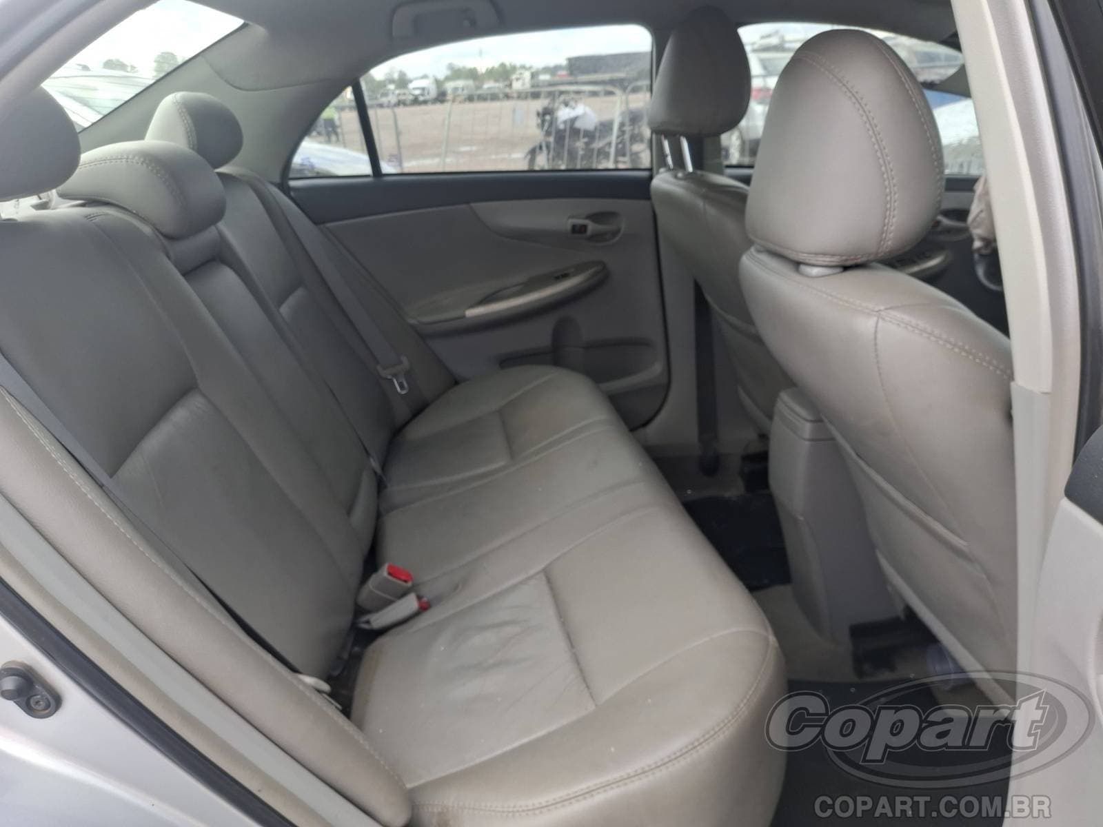Toyota Corolla 2013 — foto 6