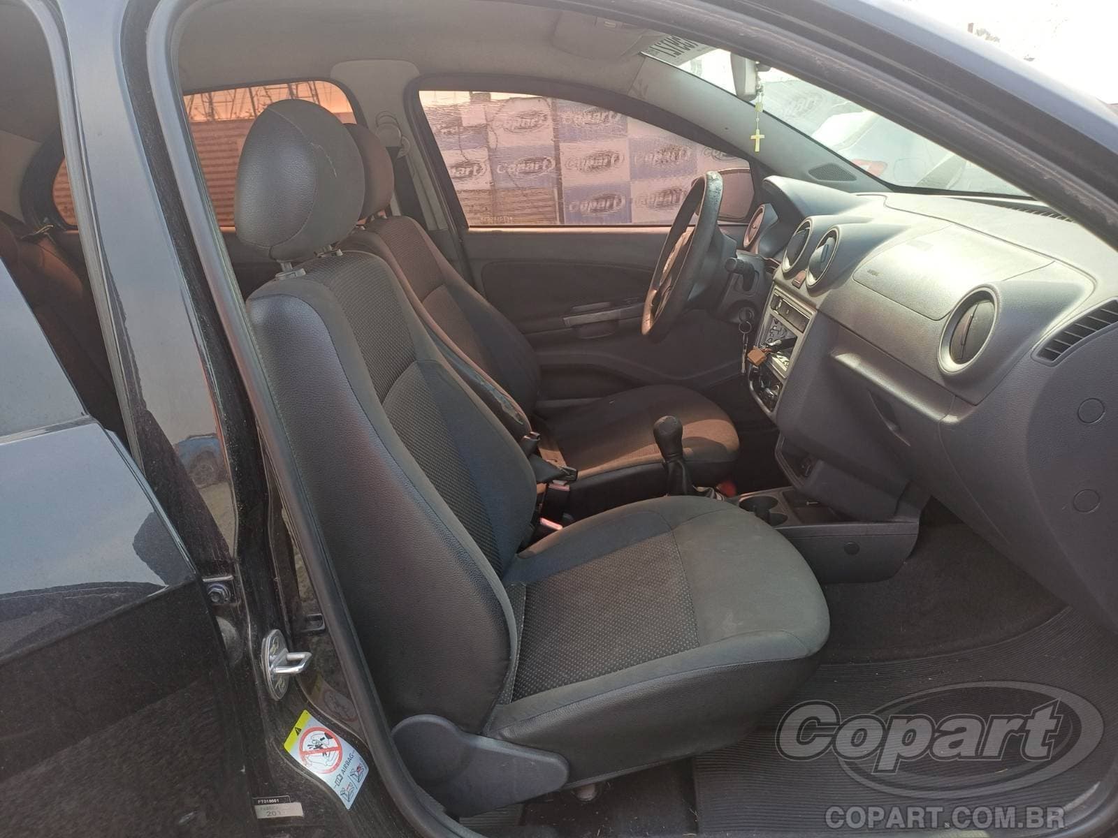 Volkswagen Voyage 2015 — foto 5