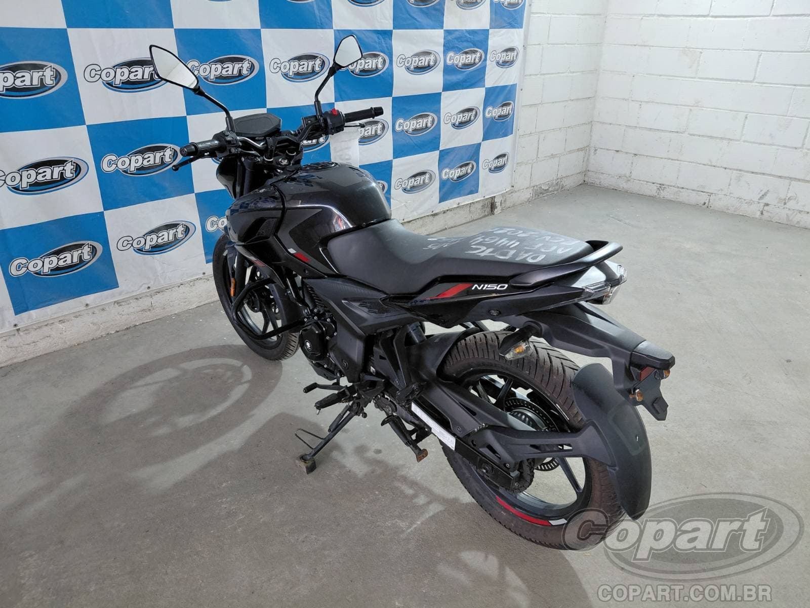 Bajaj Pulsar 2026 — foto 3