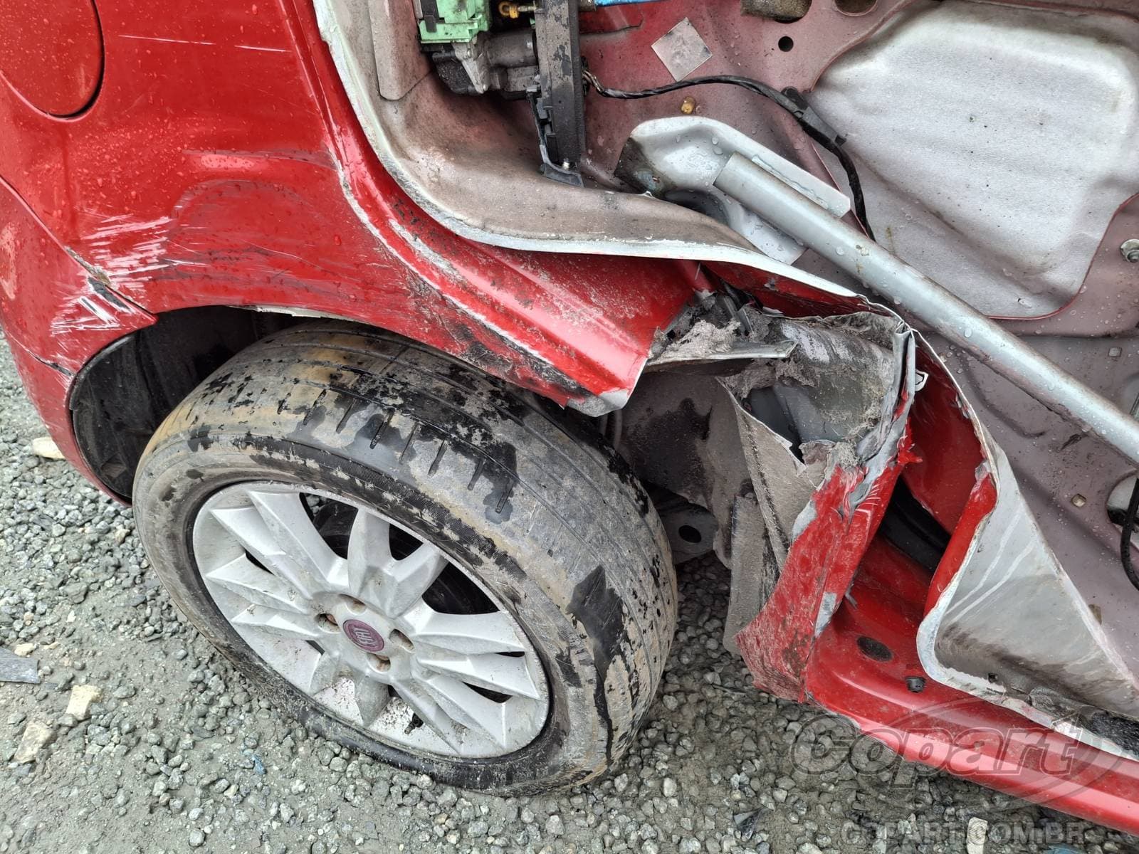 Fiat Punto 2011 — foto 15