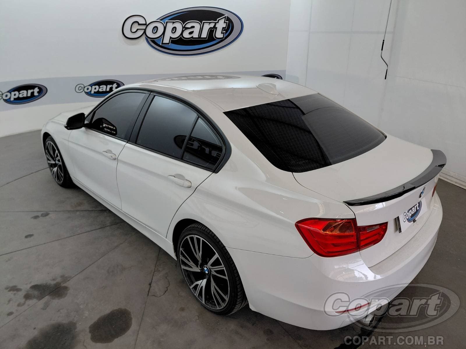 BMW Serie 3 2015 — foto 3
