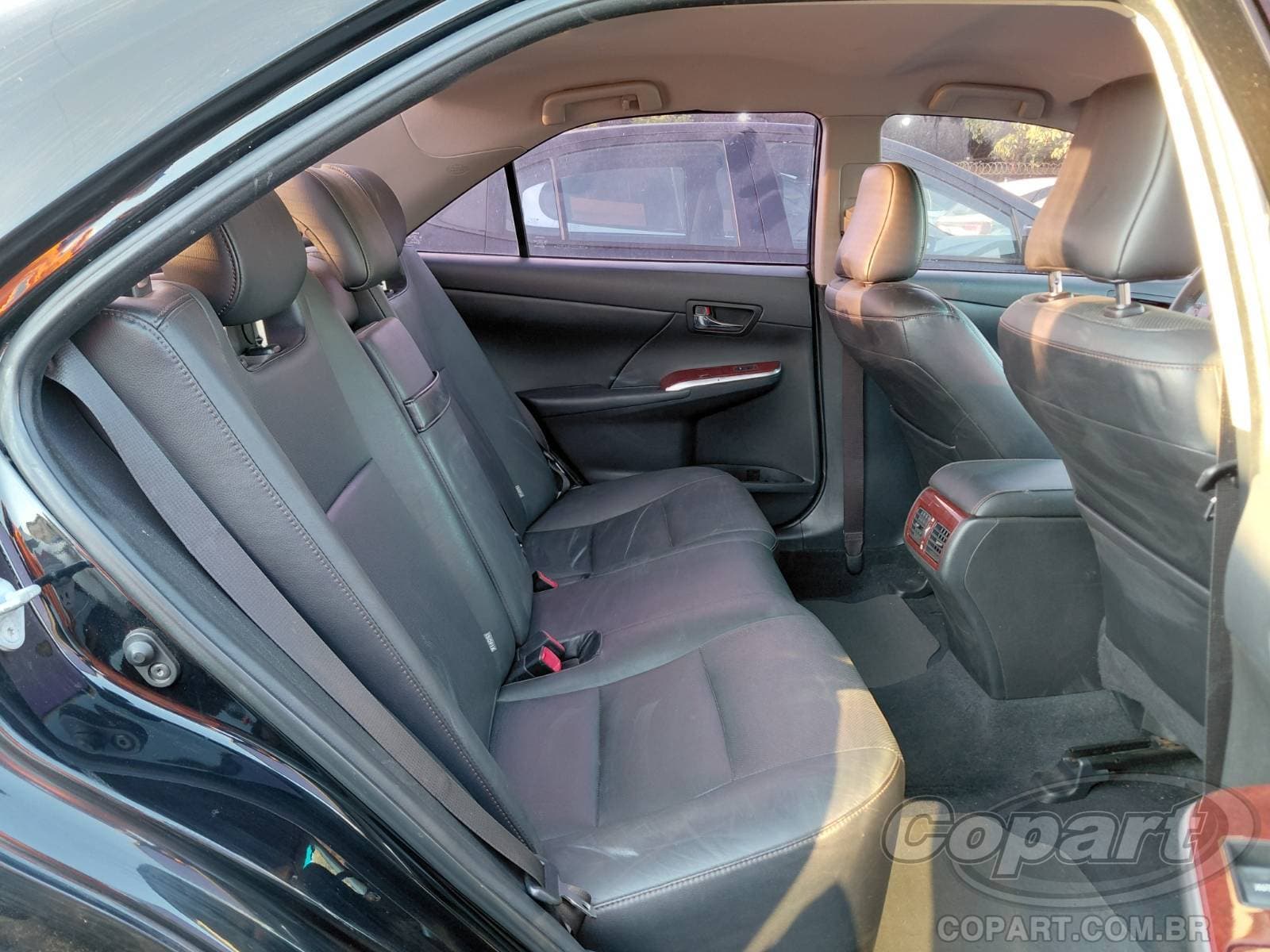 Toyota Camry 2013 — foto 6