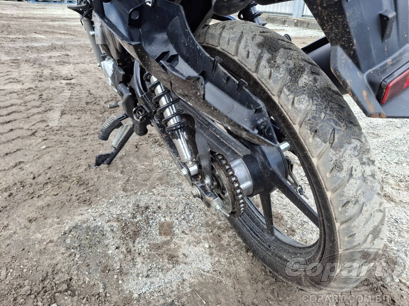 Yamaha Factor 2026 — foto 7