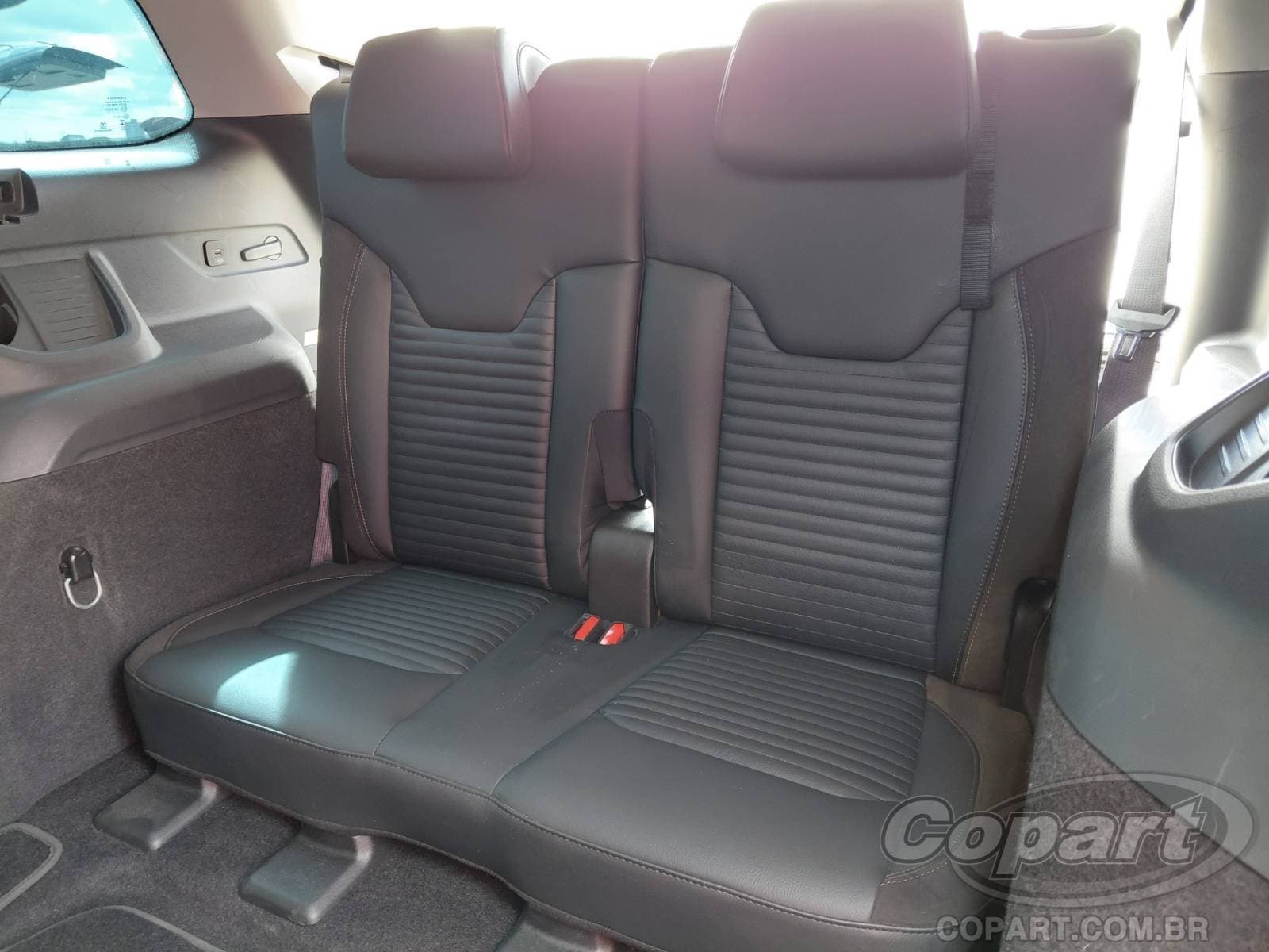 Jeep Commander 2023 — foto 11