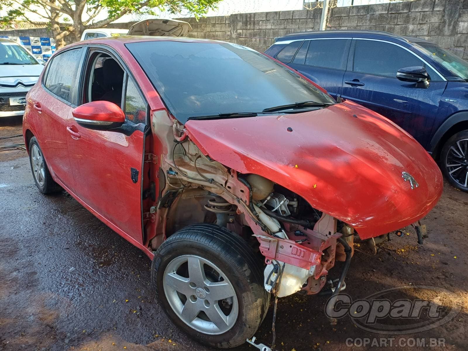 Peugeot 208 2014 — foto 1