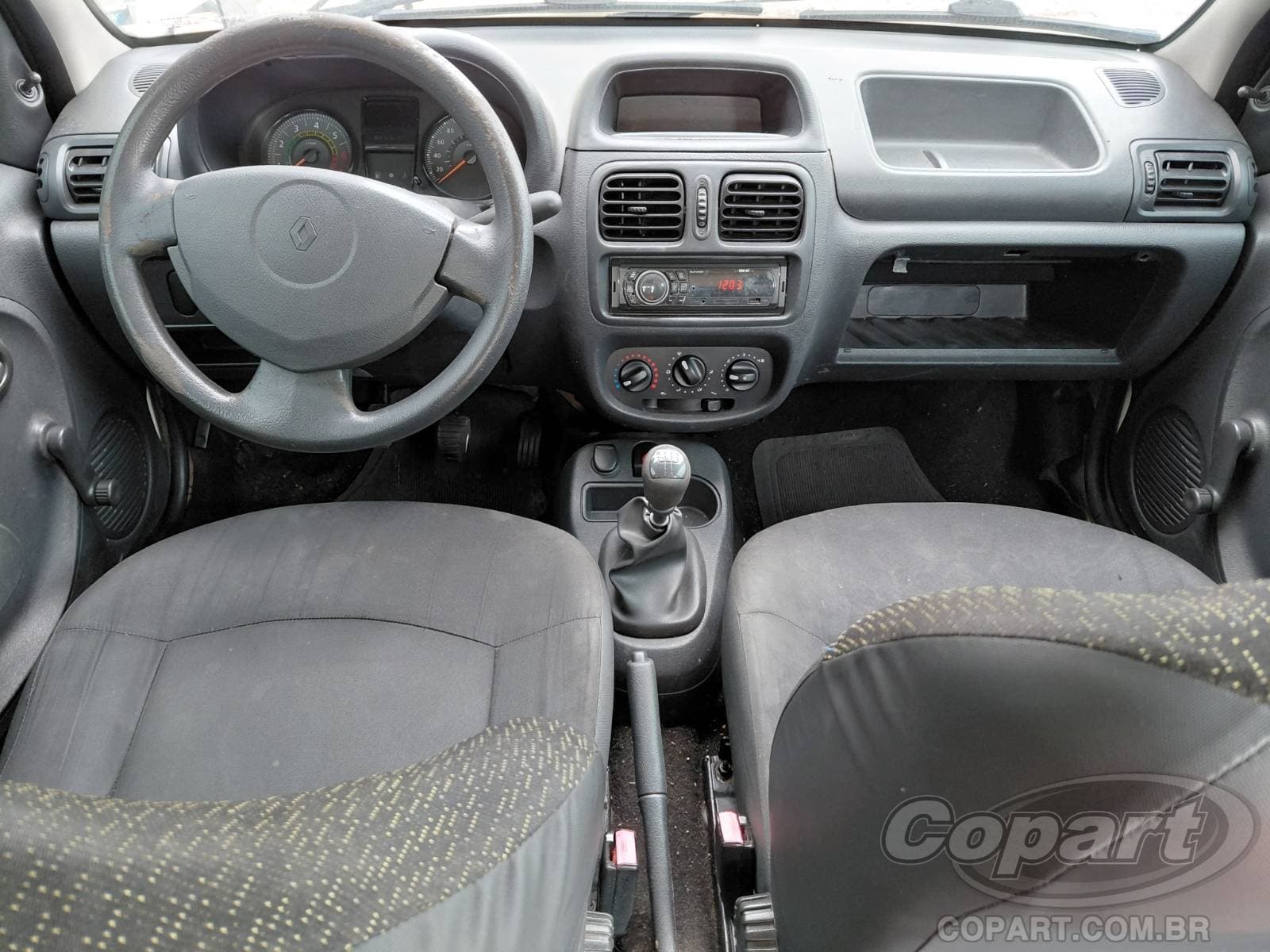 Renault Clio 2013 — foto 9