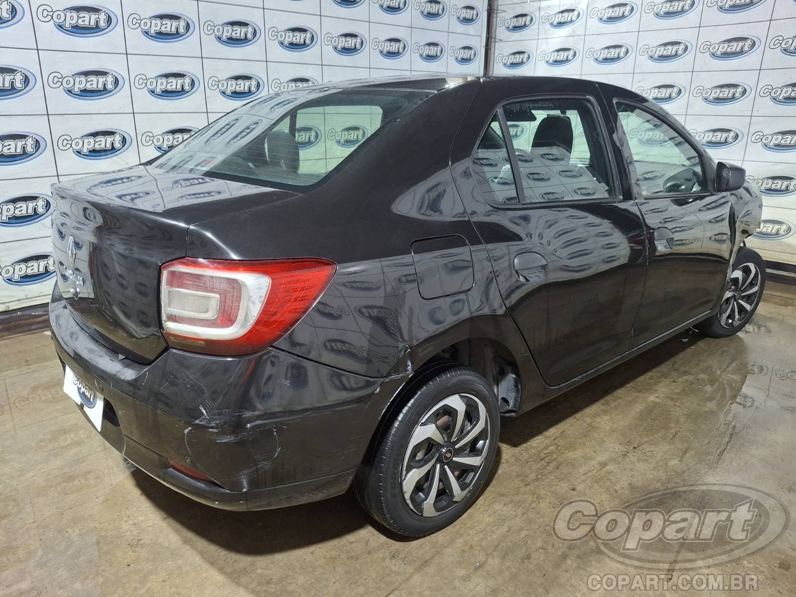 Renault Logan 2020 — foto 4