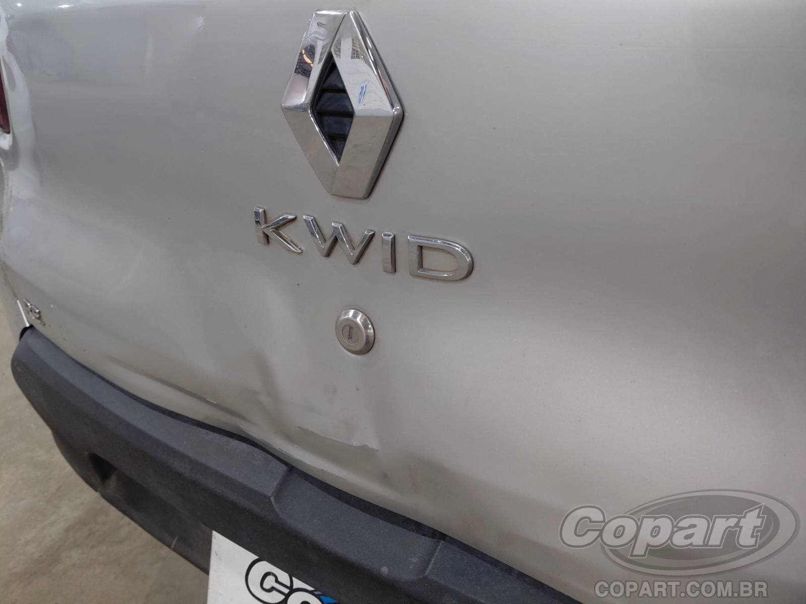 Renault Kwid 2020 — foto 11