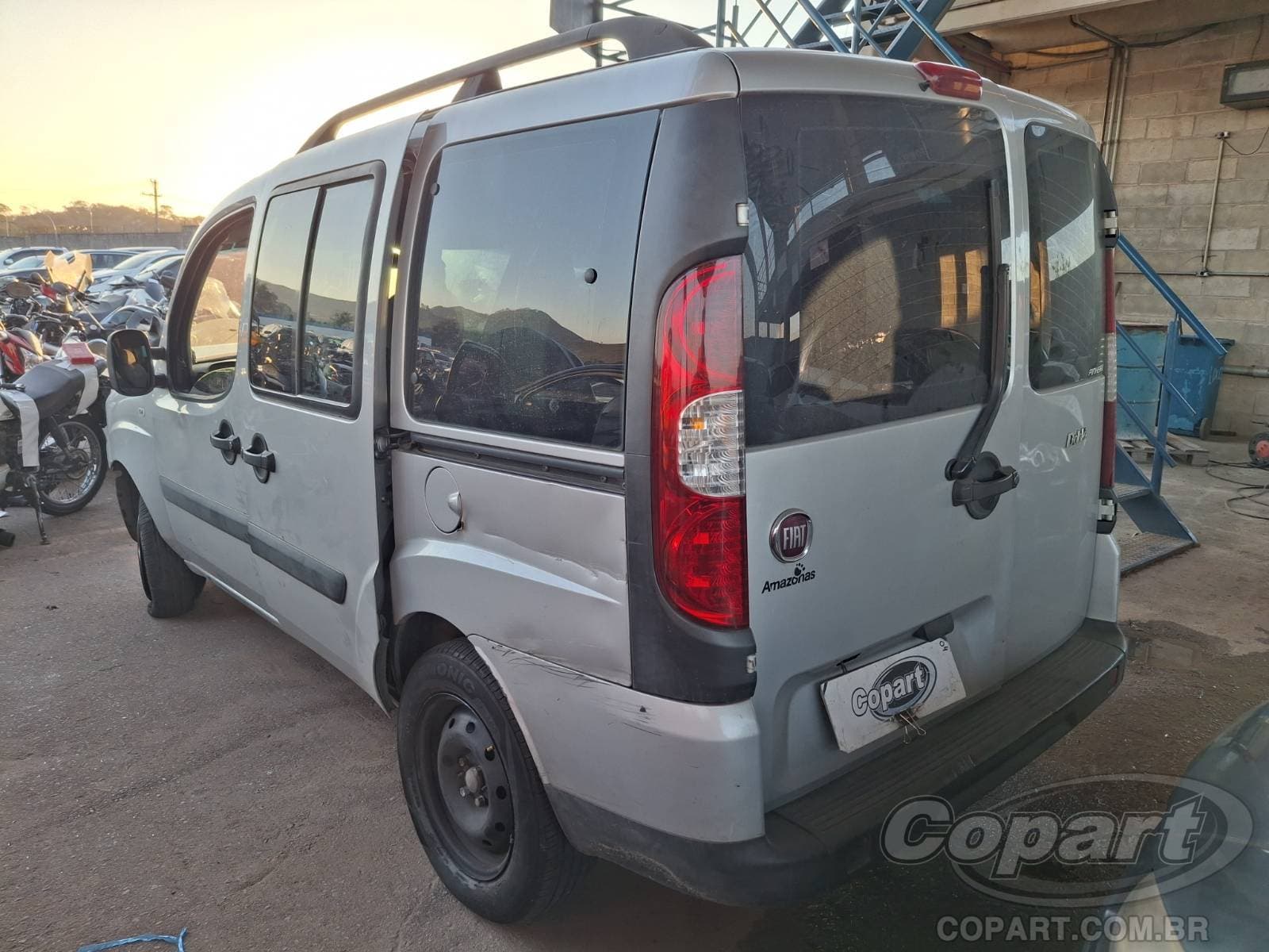 Fiat Doblo 2015 — foto 3