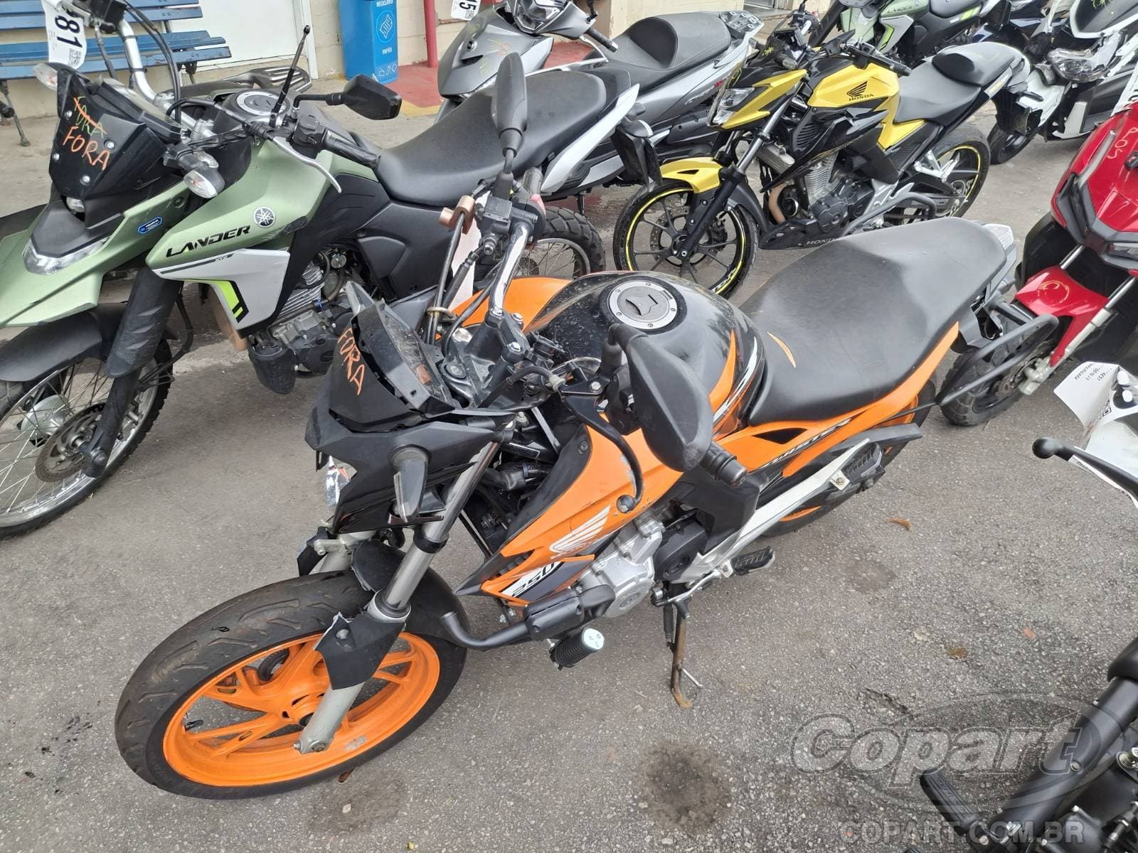 Honda CB 250 F 2019 — foto 2