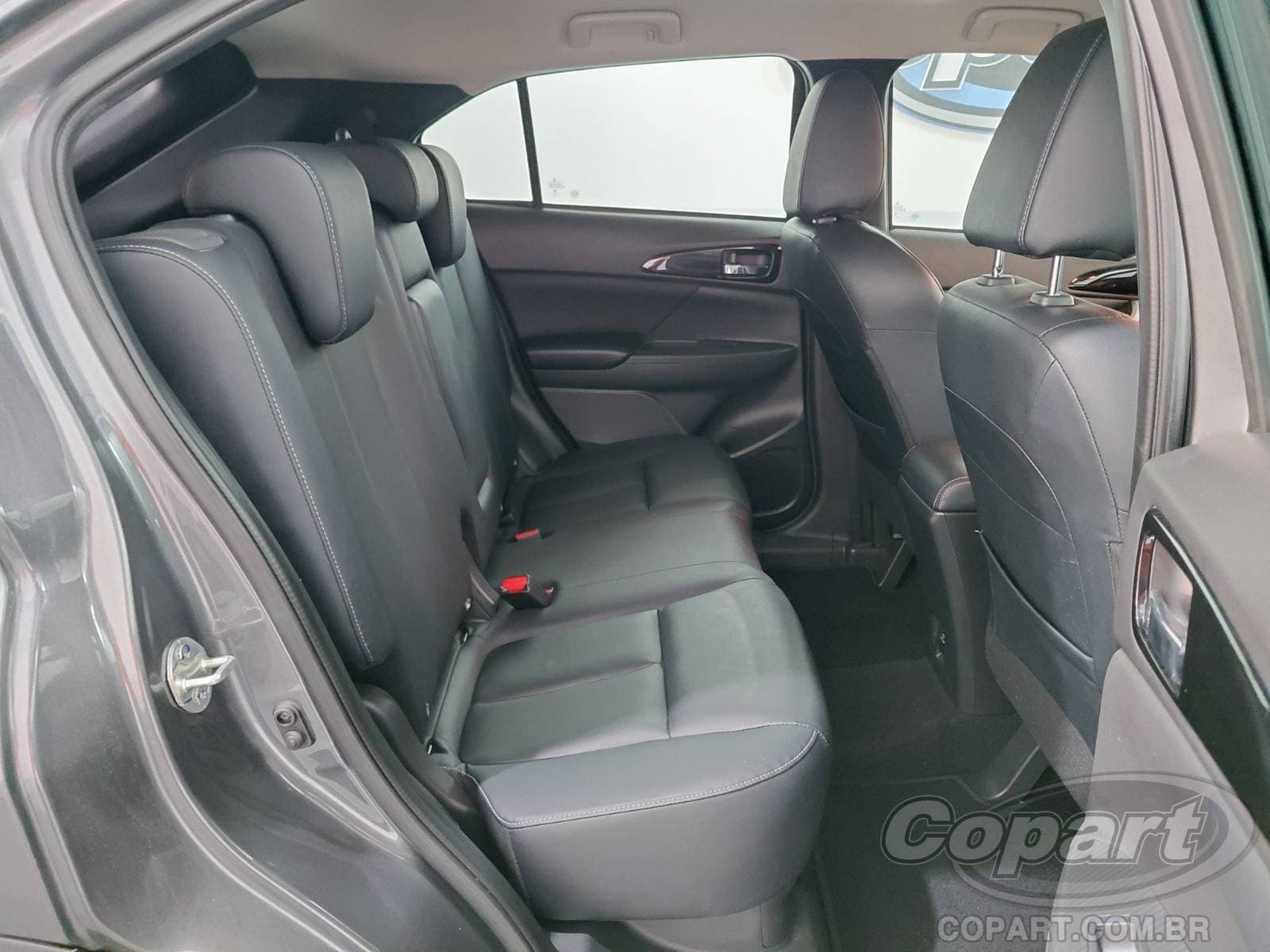 Mitsubishi Eclipse Cross 2025 — foto 6