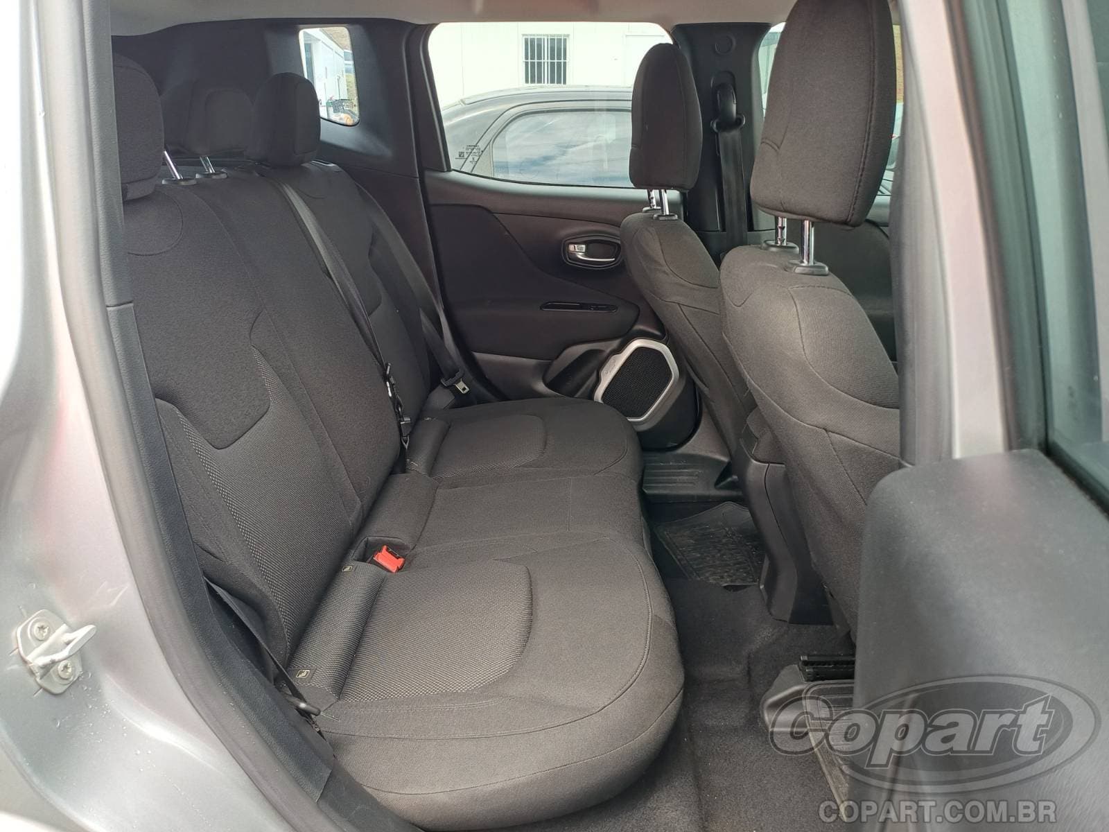 Jeep Renegade 2020 — foto 6