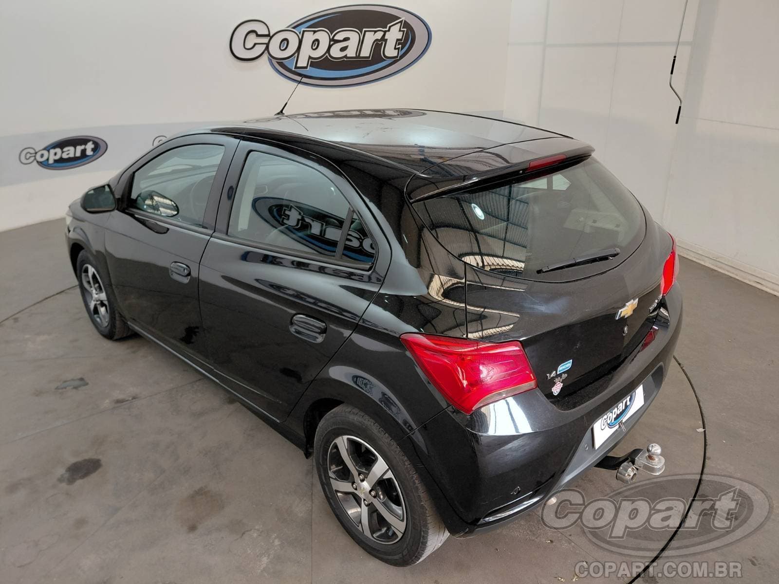 Chevrolet Onix 2017 — foto 3