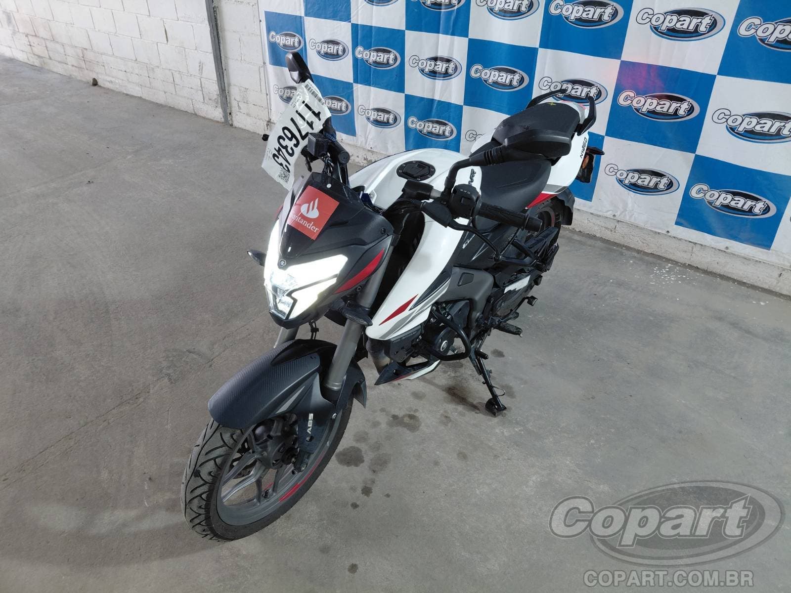 Bajaj Dominar 2026 — foto 2