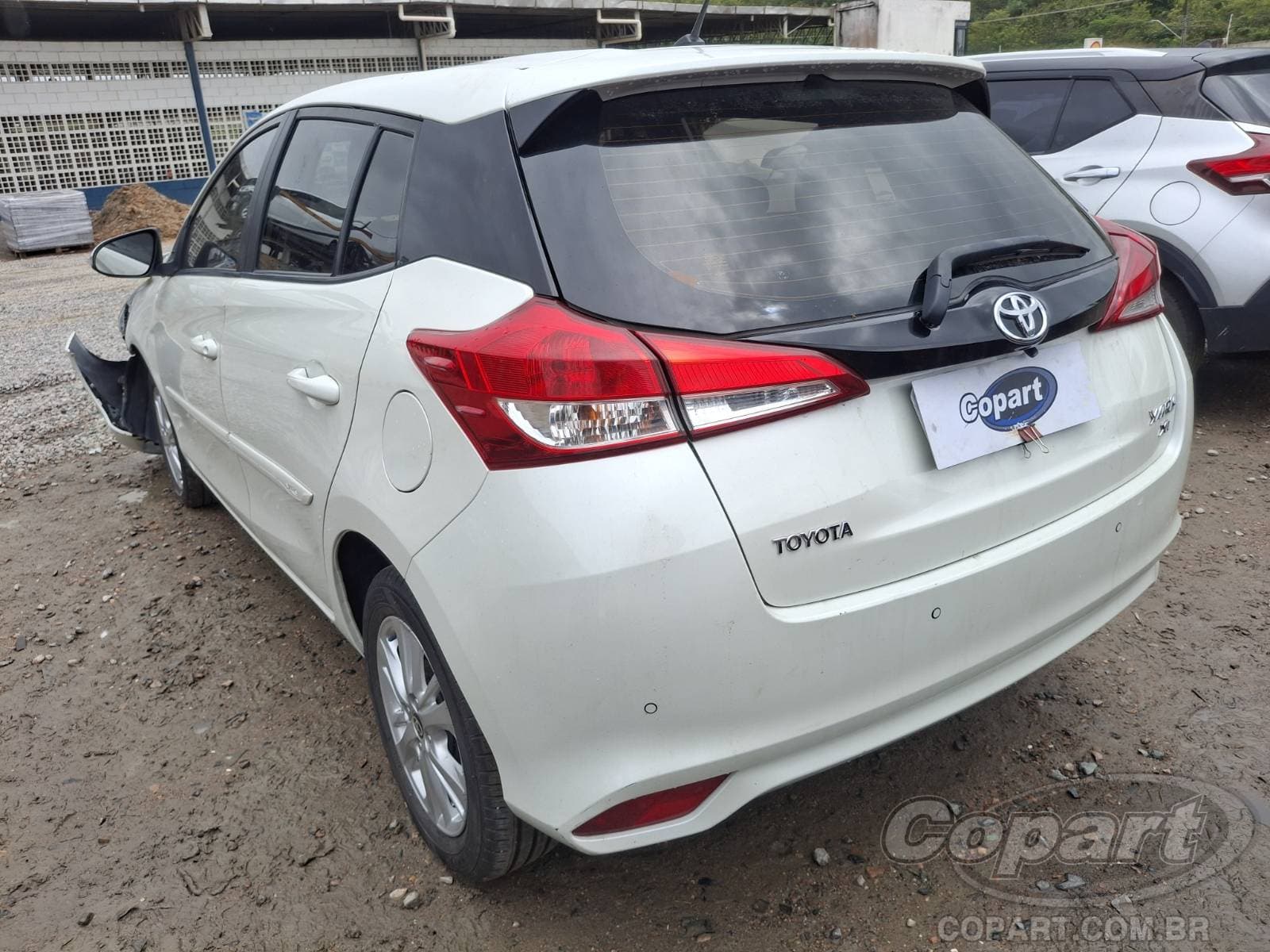 Toyota Yaris 2019 — foto 3