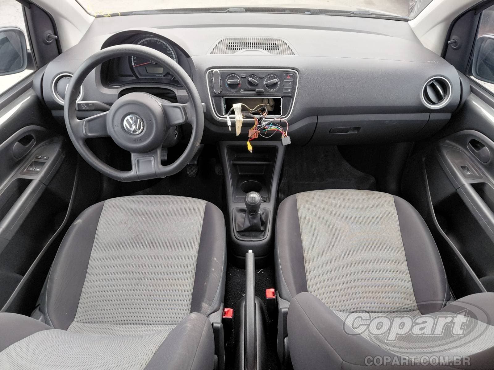 Volkswagen UP 2016 — foto 9