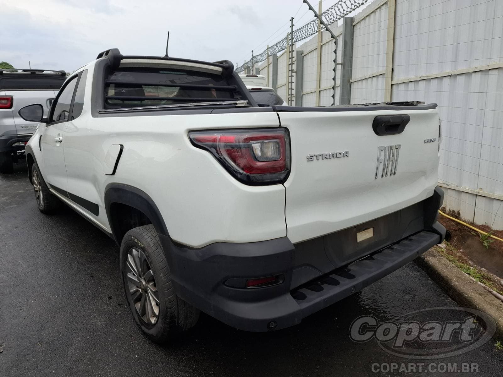 Fiat Strada 2021 — foto 3