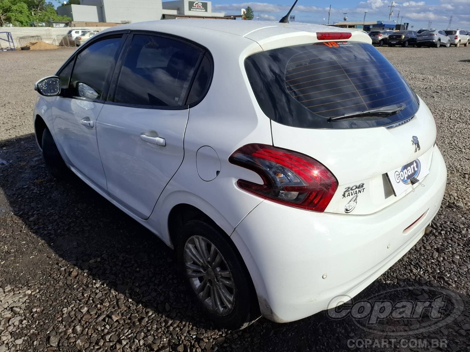 Peugeot 208 2017 — foto 3