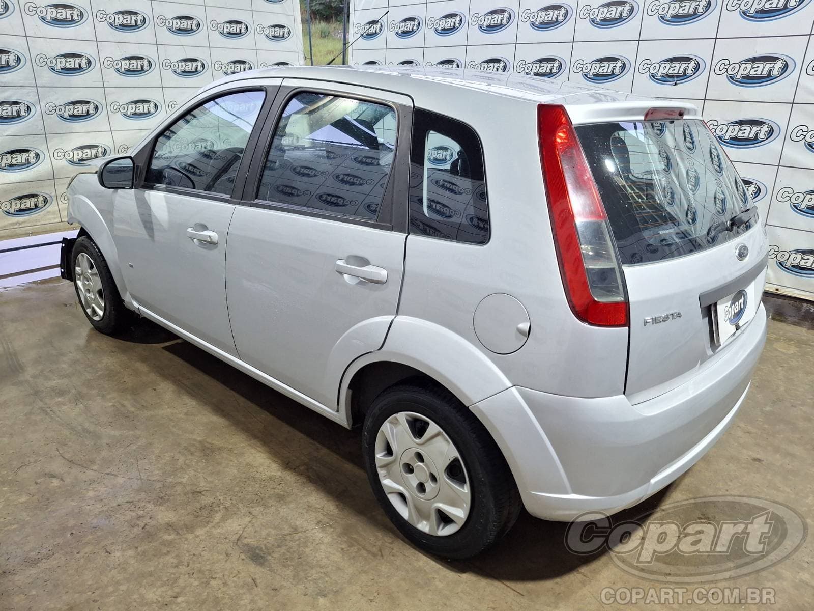 Ford Fiesta 2014 — foto 3