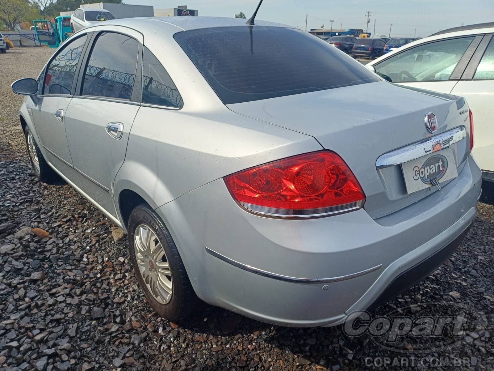 Fiat Linea 2015 — foto 3