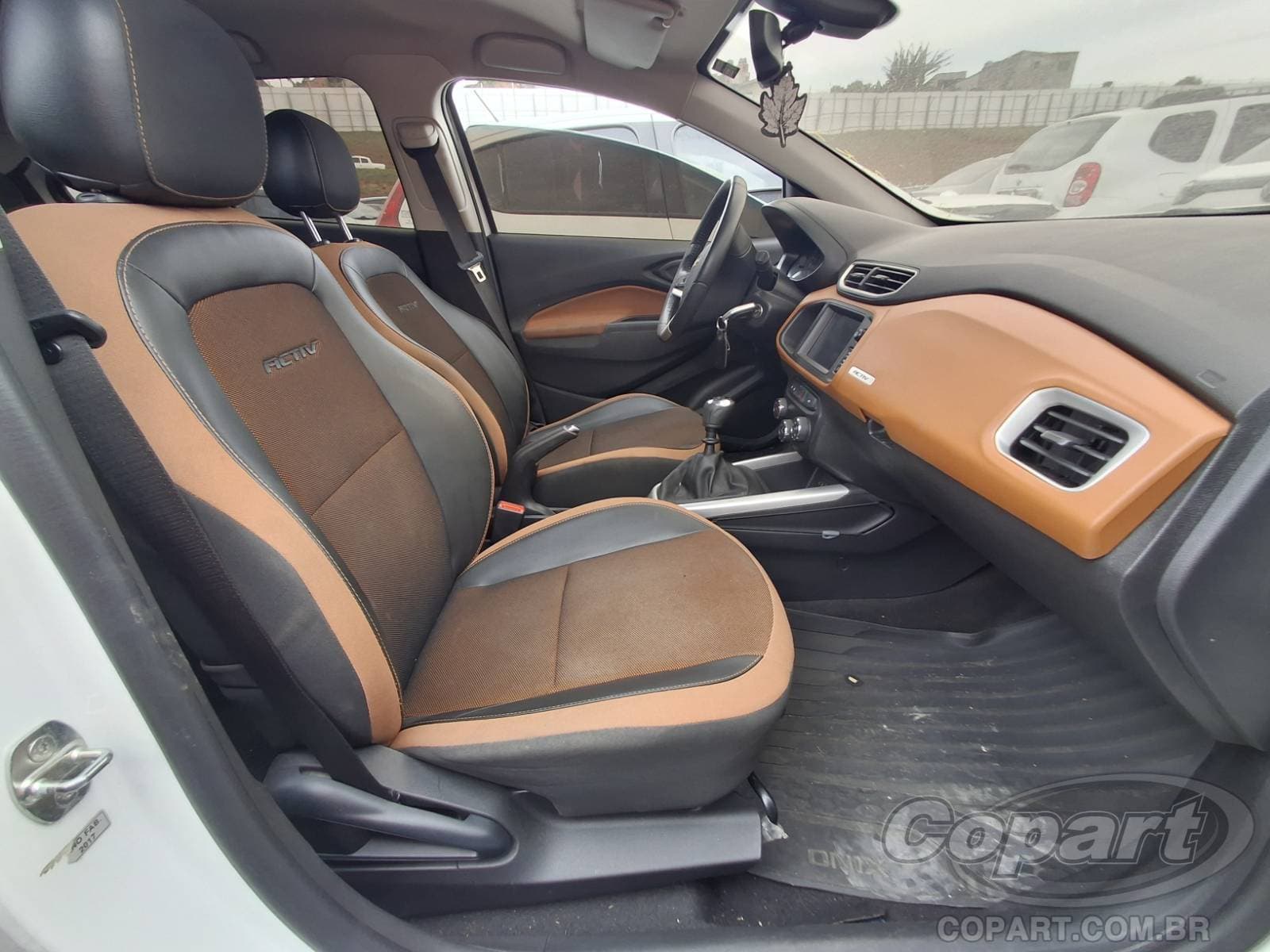 Chevrolet Onix 2018 — foto 5