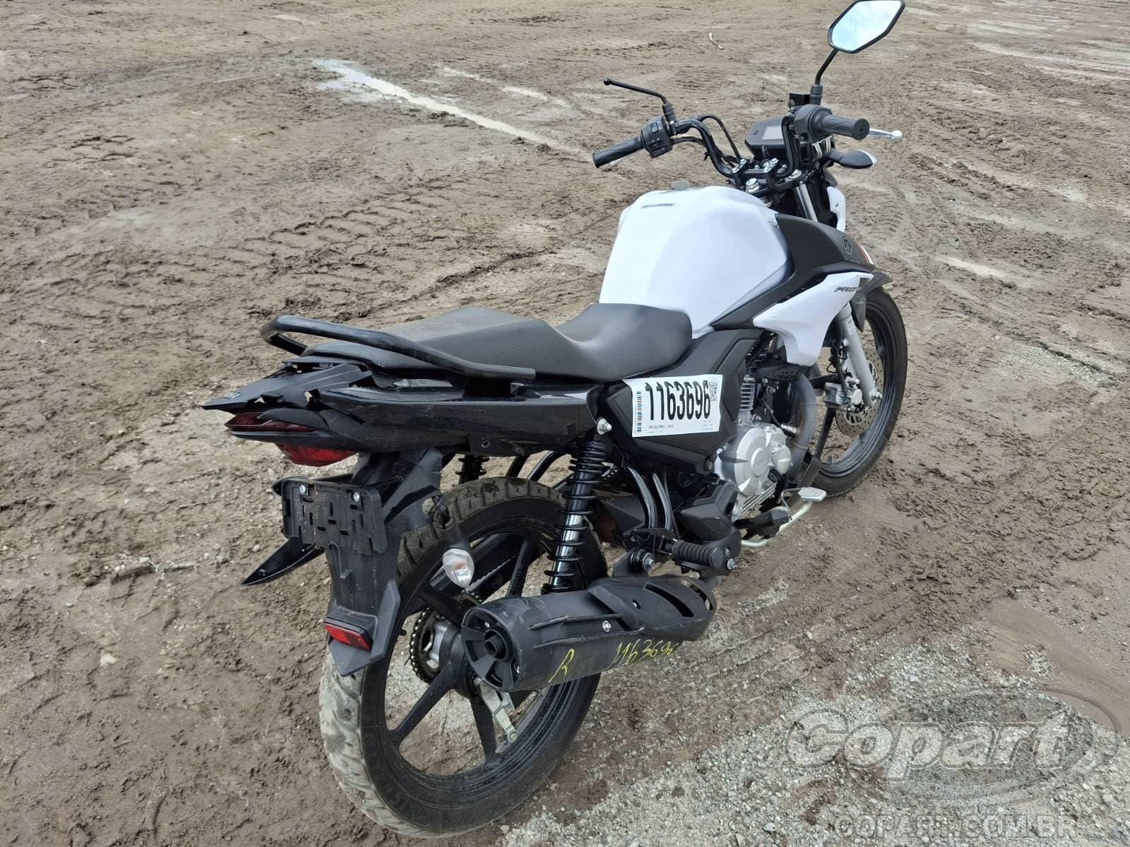 Yamaha Factor 2026 — foto 4