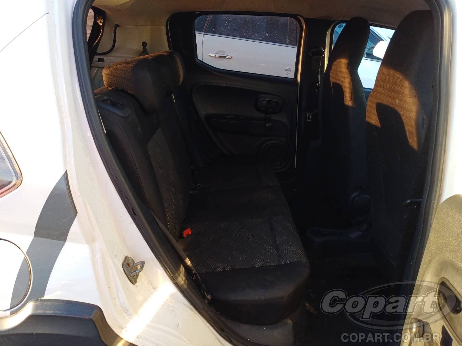 Fiat Mobi 2022 — foto 6