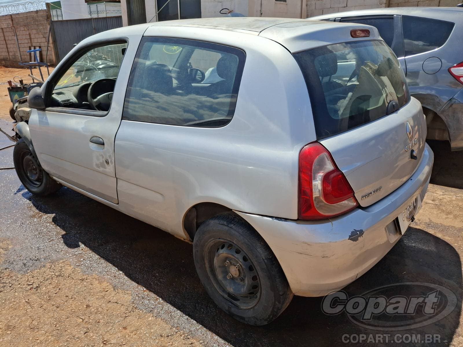 Renault Clio 2013 — foto 3
