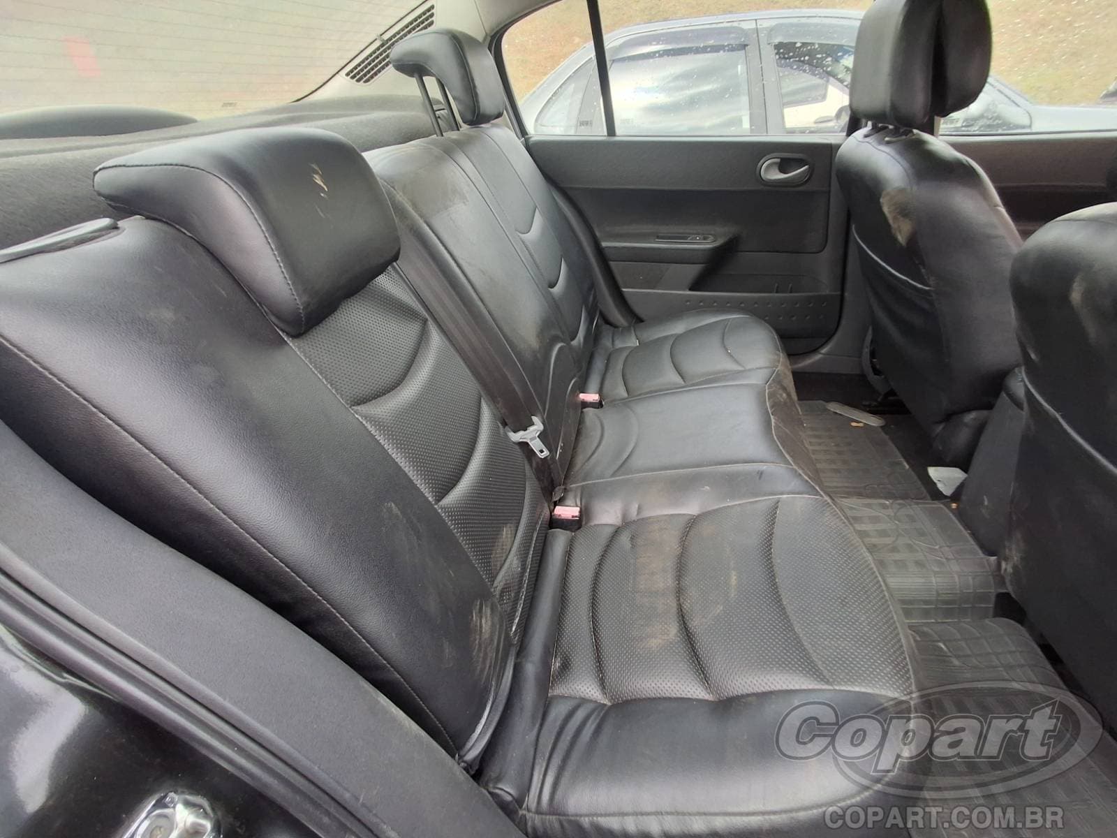 Renault Megane Sedan 2009 — foto 6
