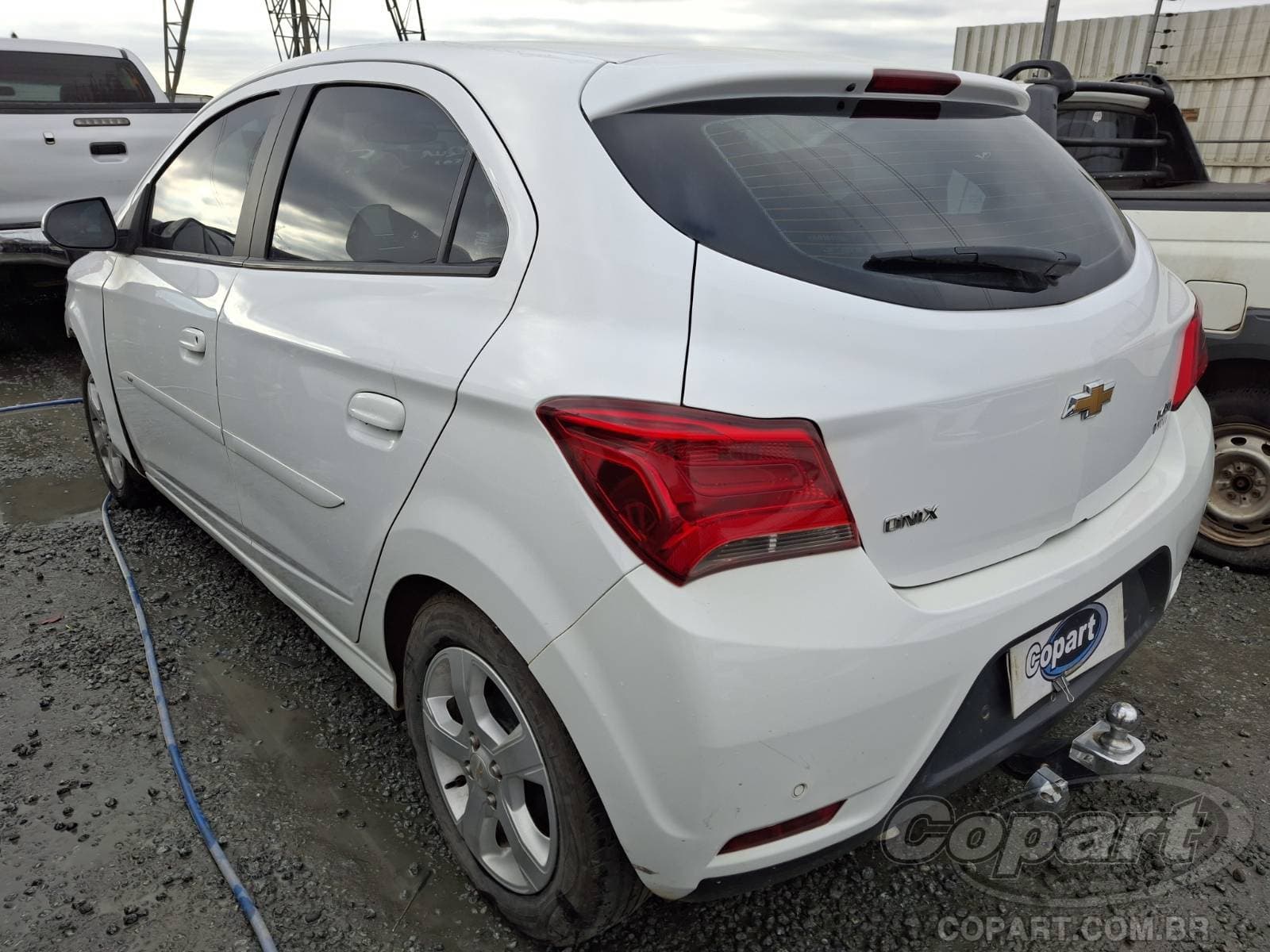 Chevrolet Onix 2019 — foto 3