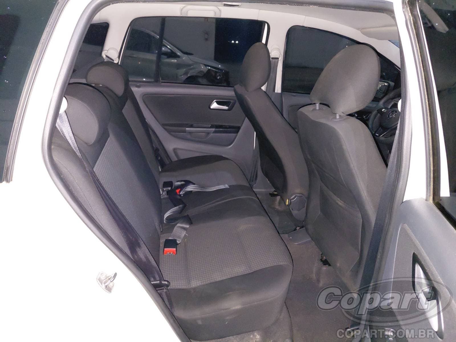 Volkswagen Spacefox 2019 — foto 6