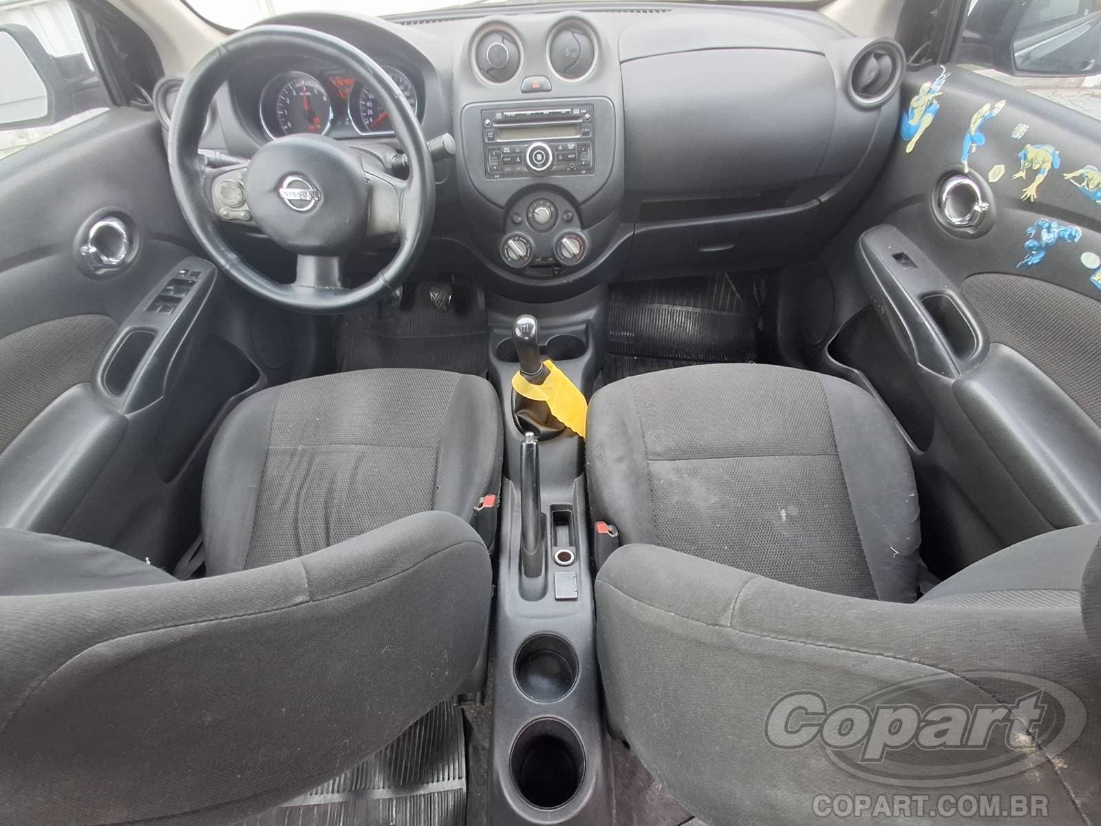 Nissan Versa 2014 — foto 9