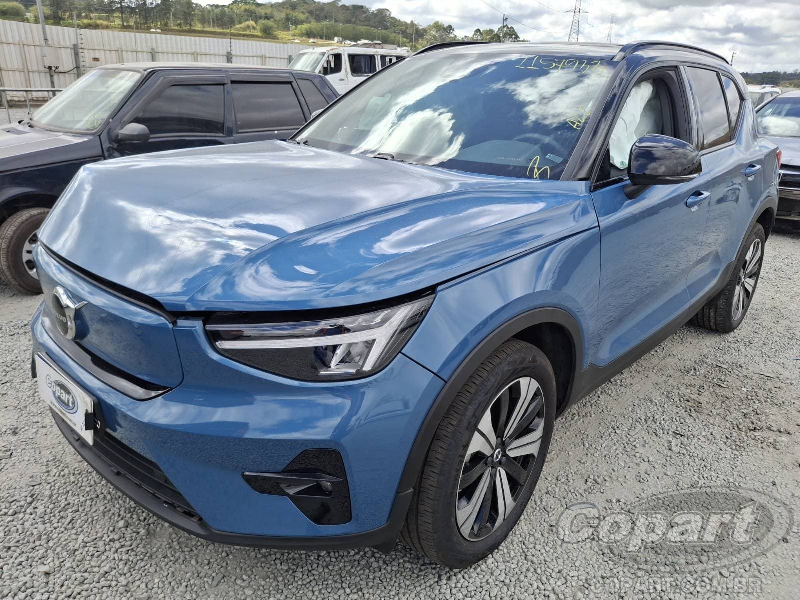 Volvo Xc40 2023 — foto 2