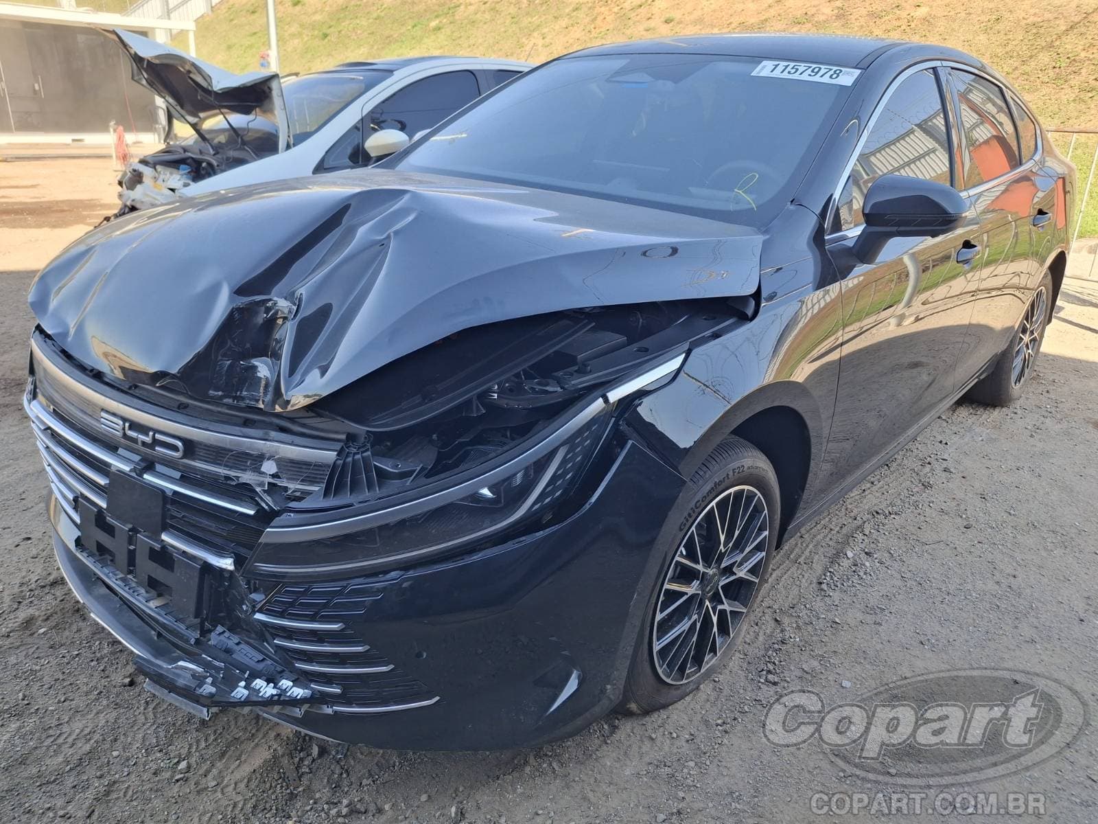 BYD King 2027 — foto 2