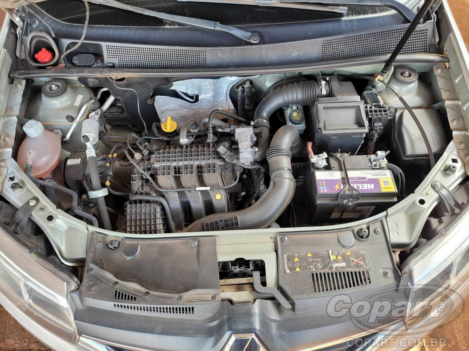 Renault Logan 2021 — foto 7