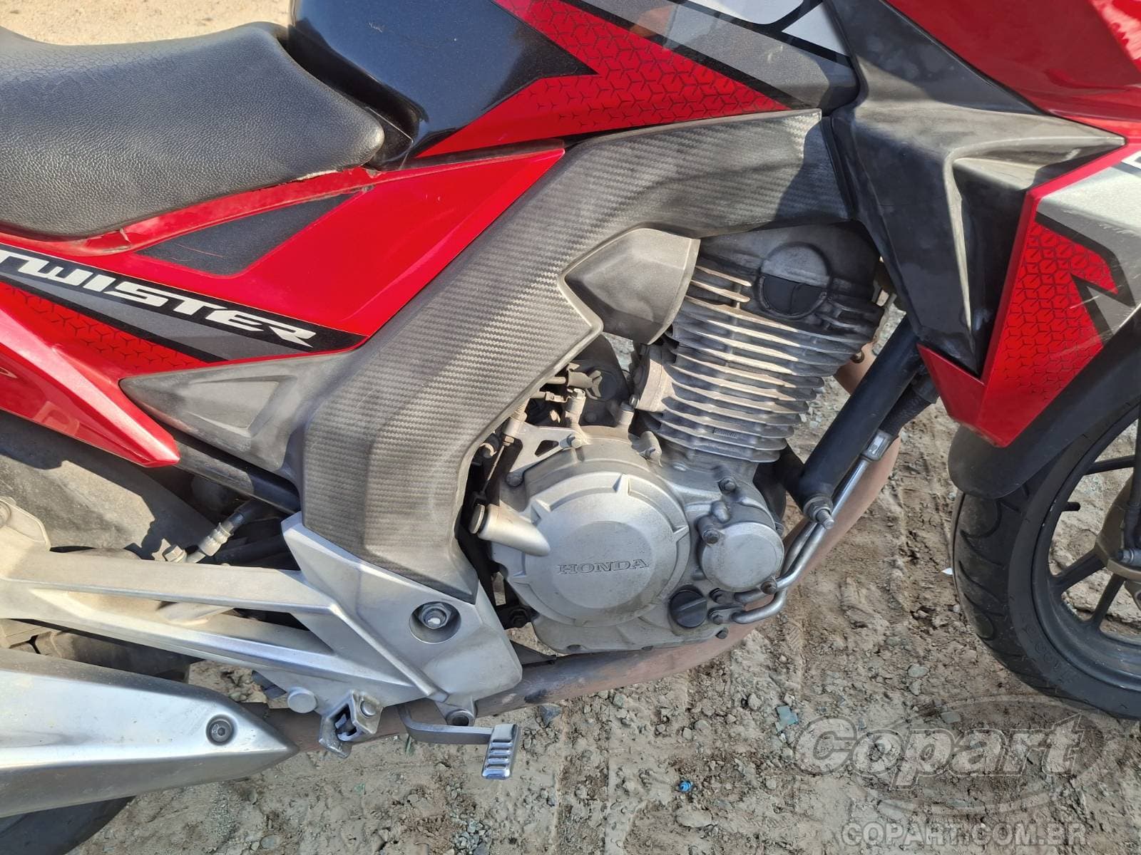 Honda CB 250 F 2019 — foto 5