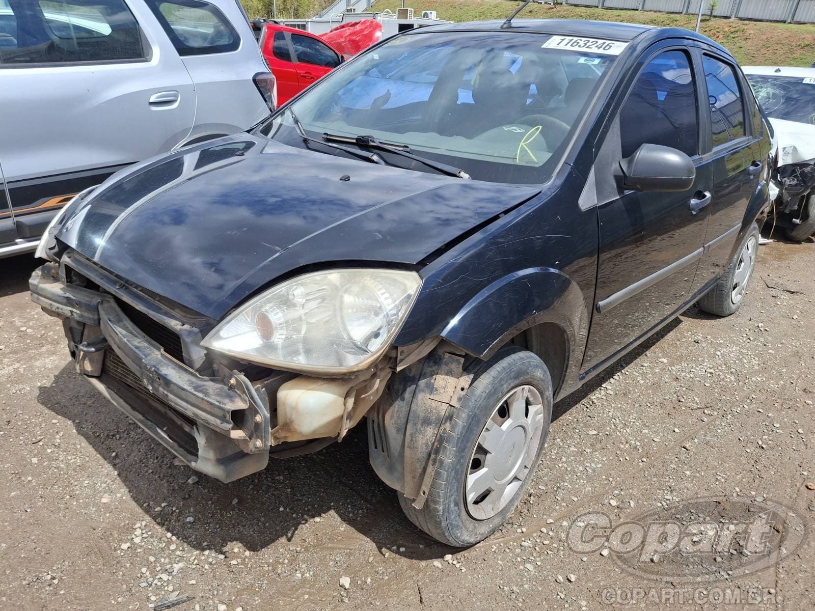 Ford Fiesta Sedan 2006 — foto 2