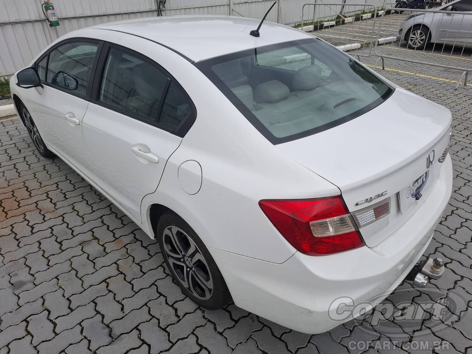 Honda Civic 2014 — foto 3