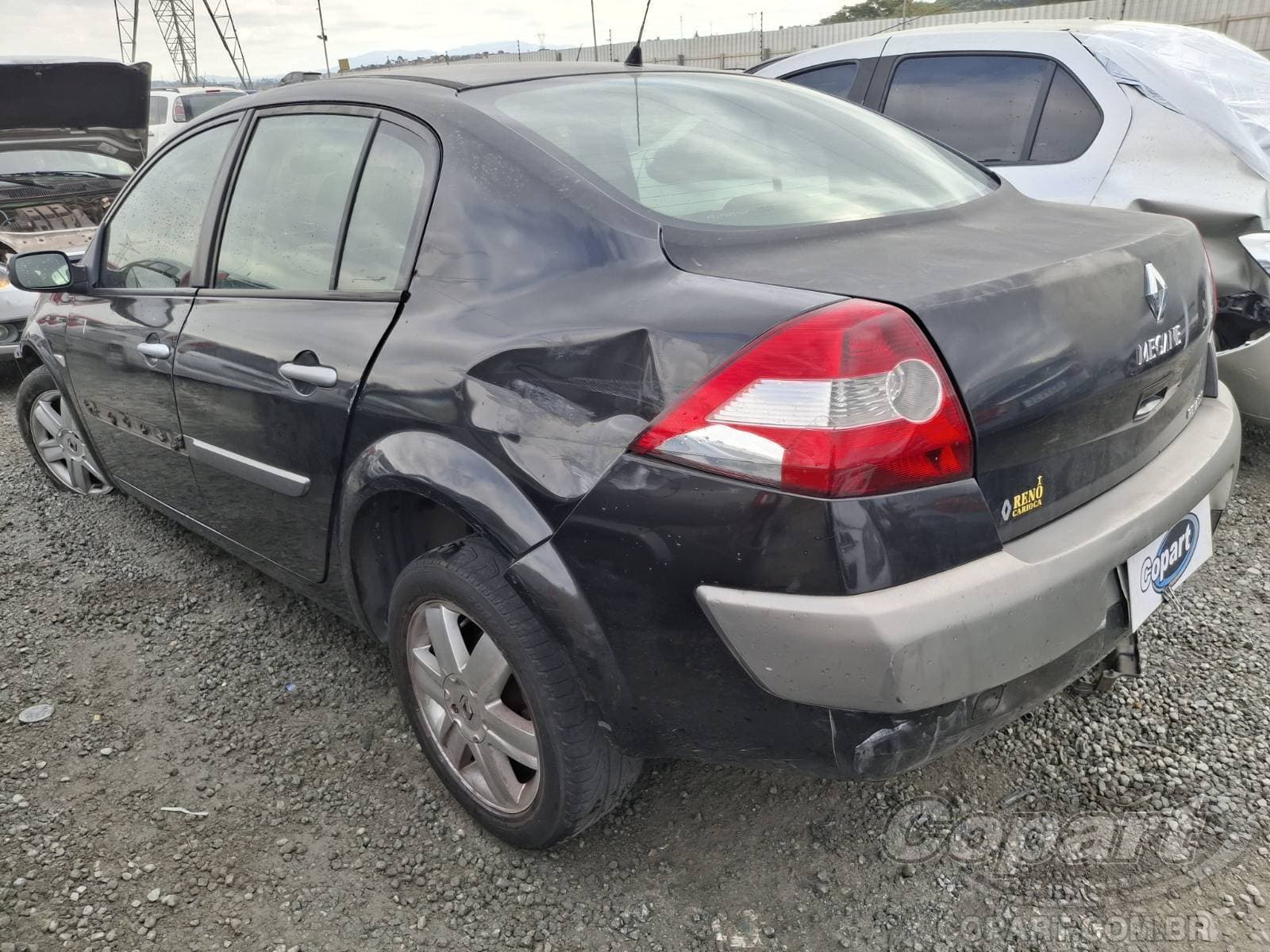 Renault Megane Sedan 2009 — foto 3
